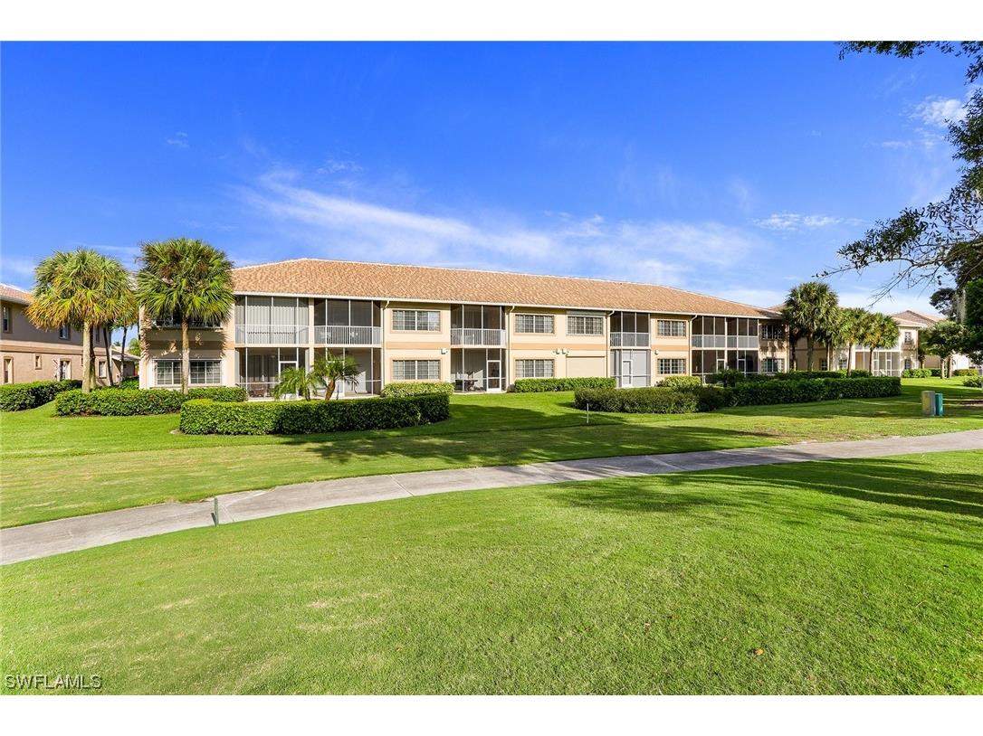 9113 Michael Circle #6 Naples FL 34113 223049281 image1