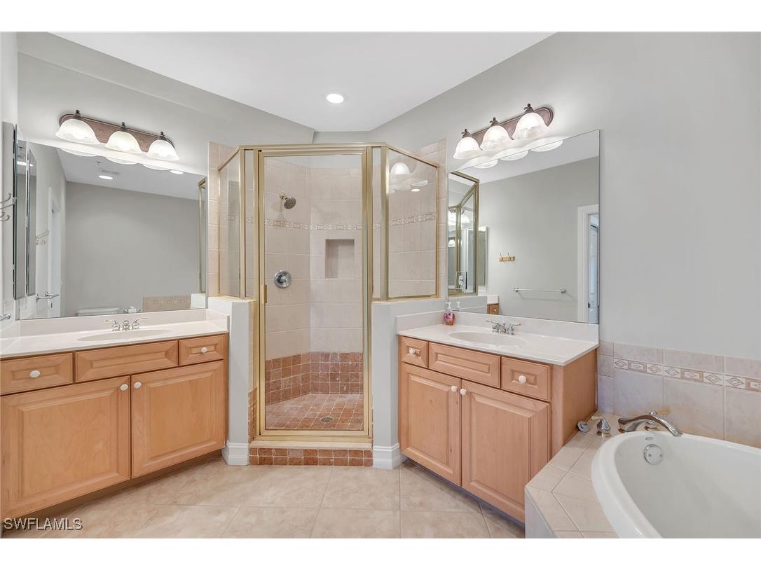 9113 Michael Circle #6 Naples FL 34113 226000974 image25