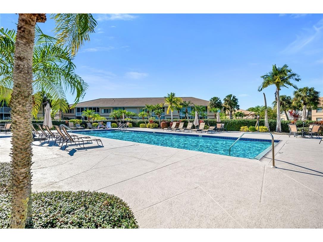 9113 Michael Circle #6 Naples FL 34113 226000974 image41