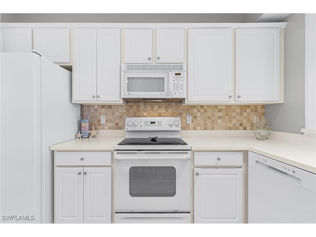 9113 Michael Circle #7 Naples FL 34113 225069491 image13