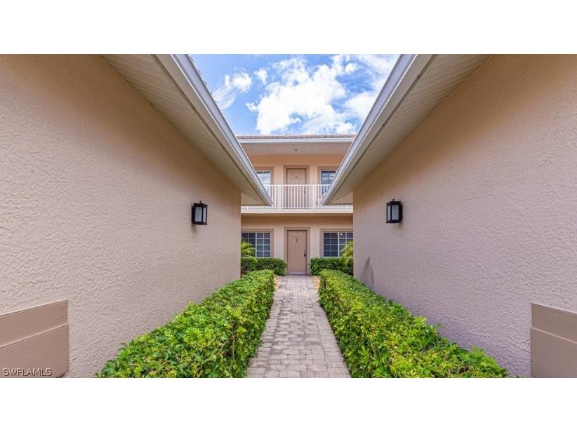 9113 Michael Circle #9 Naples FL 34113 226011375 image2