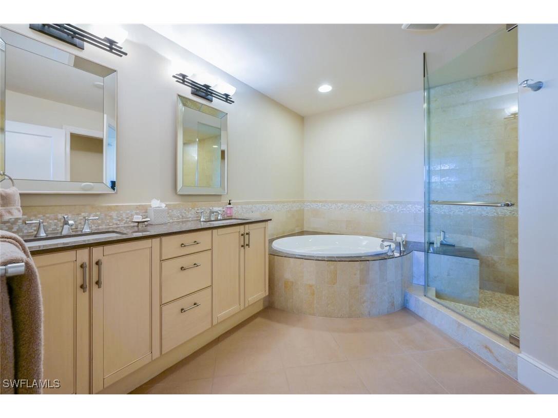 9115 Strada Place #5211 Naples FL 34108 225085055 image9