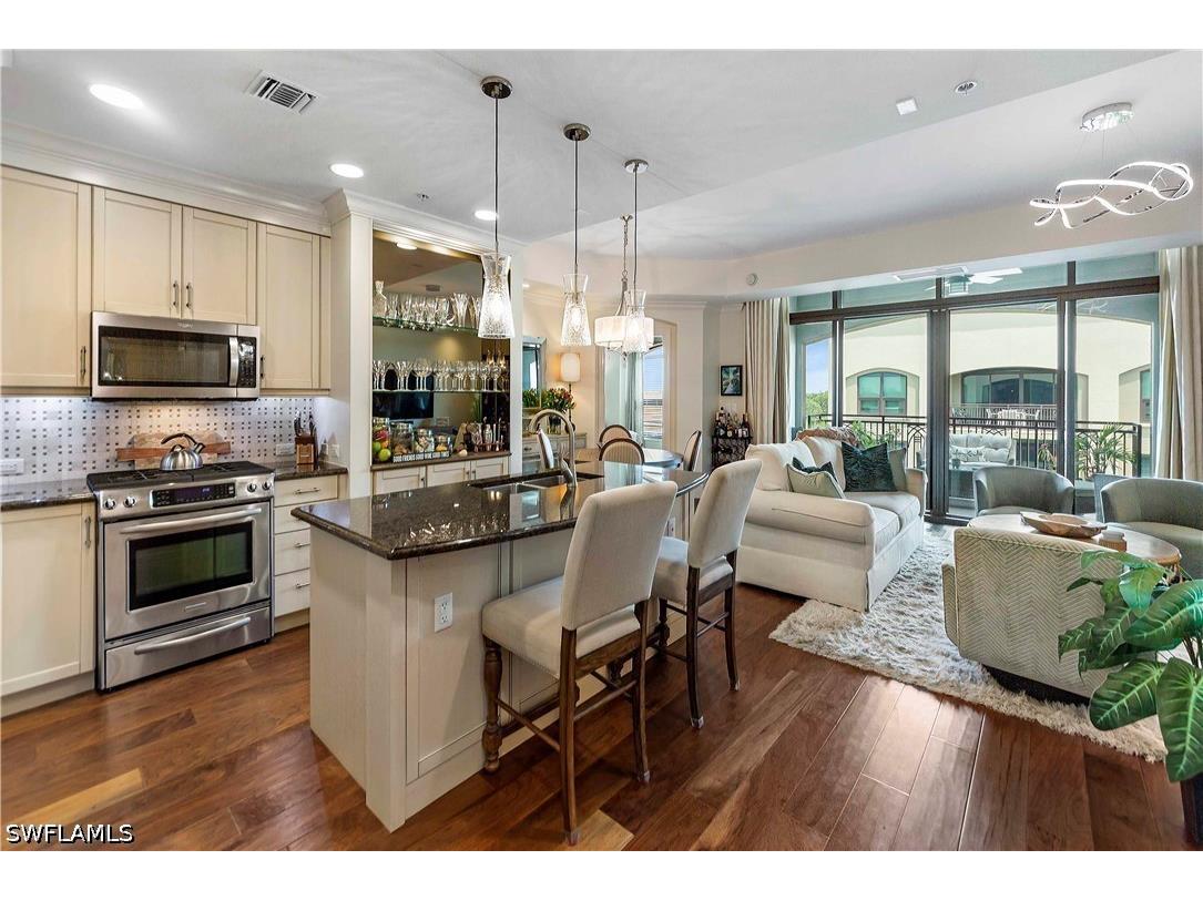 9115 Strada Place #5501 Naples FL 34108 226018669 image8