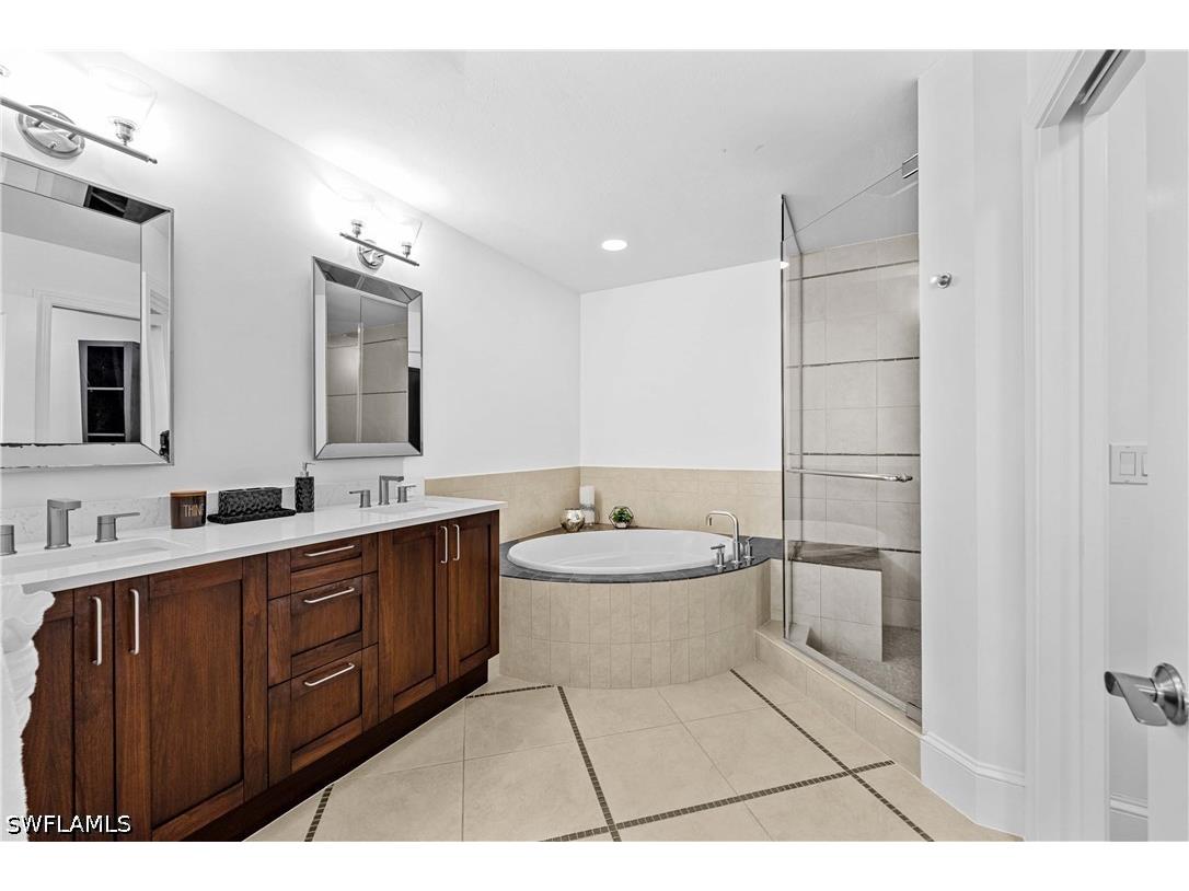 9115 Strada Place #5511 Naples FL 34108 226018670 image14