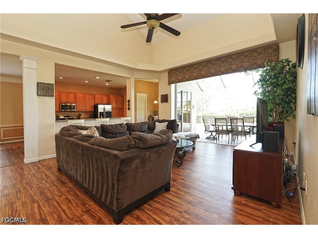 9116 Links Drive Fort Myers FL 33913 2026018587 image4