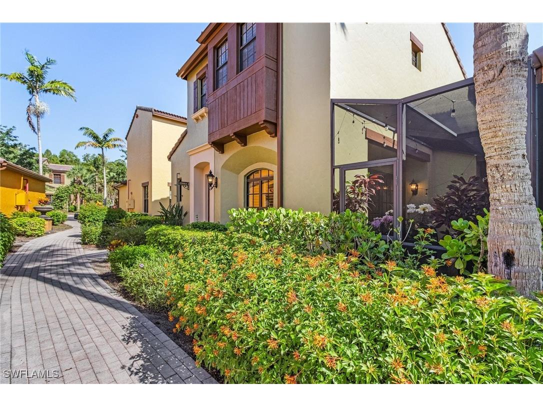 9118 Chula Vista Street #12002 Naples FL 34113 225077257 image2