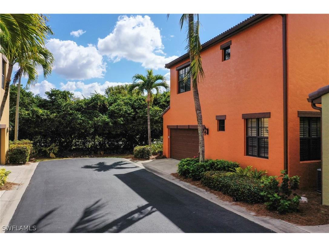 9118 Chula Vista Street #12003 Naples FL 34113 226006605 image20