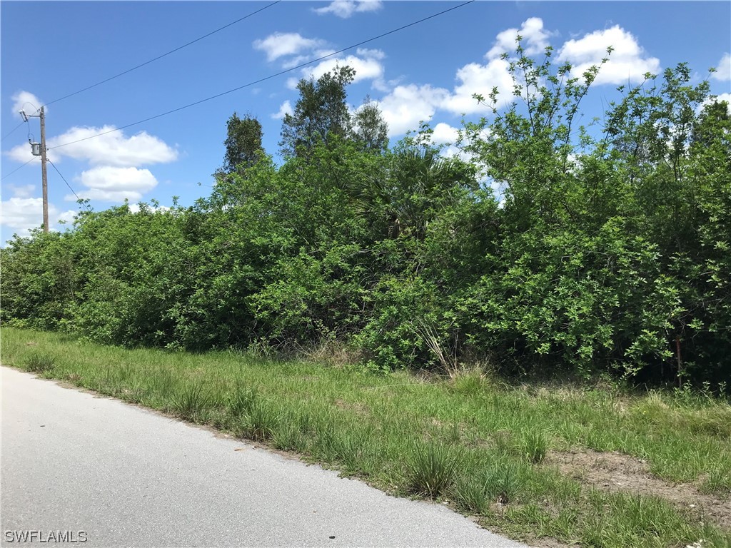 912-914 Ainsworth Street W Lehigh Acres FL 33974 223039624 image1