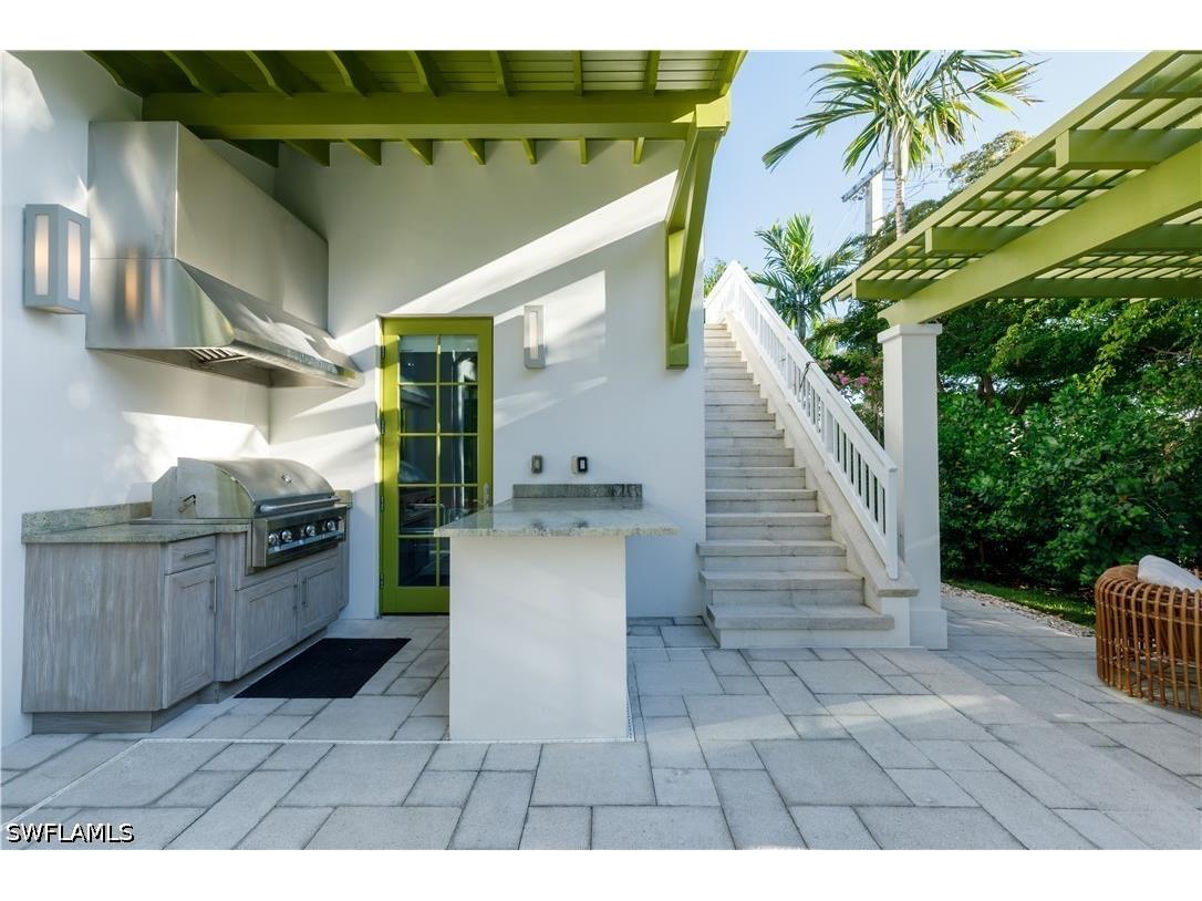 912 9th Avenue S Naples FL 34102 226014208 image30