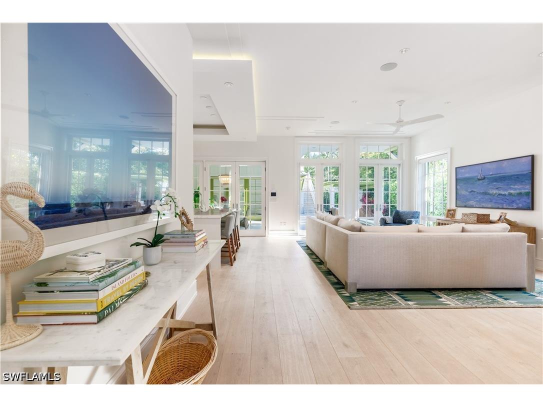 912 9th Avenue S Naples FL 34102 226014208 image6