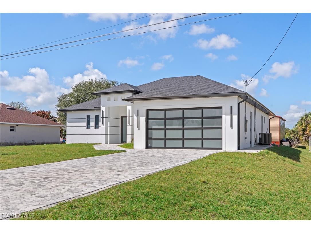 912 Bell Boulevard S Lehigh Acres FL 33974 226001469 image2