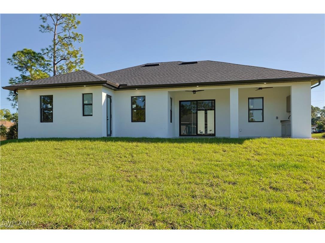 912 Bell Boulevard S Lehigh Acres FL 33974 226001469 image4