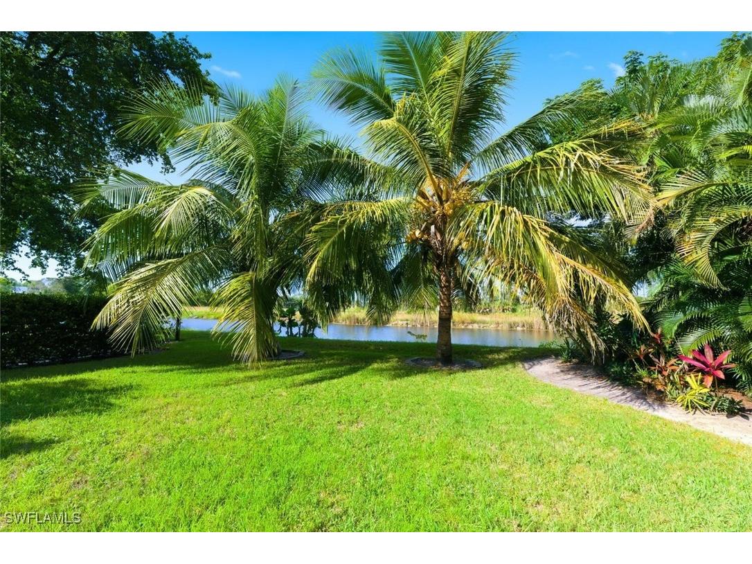 912 Belville Boulevard Naples FL 34104 225077819 image36