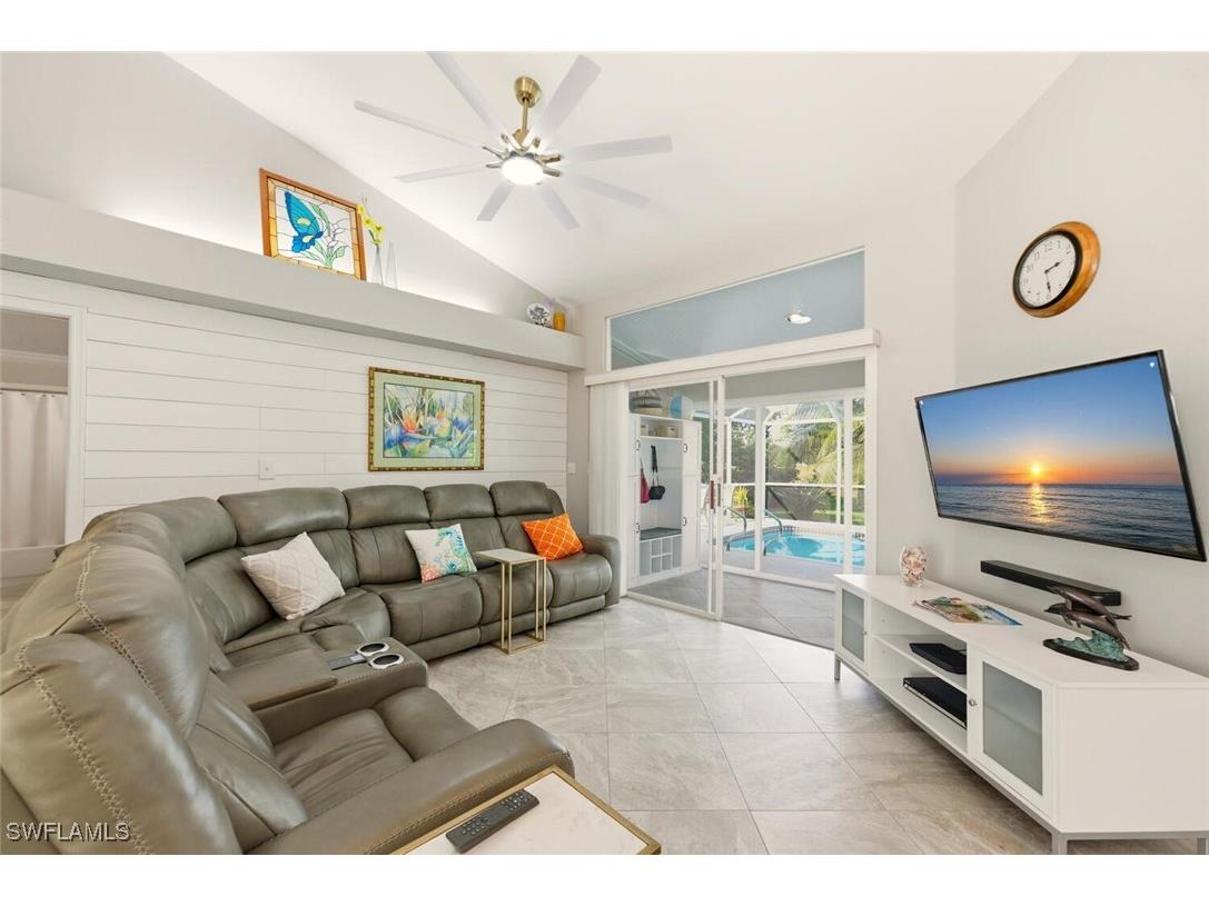 912 Belville Boulevard Naples FL 34104 225077819 image4