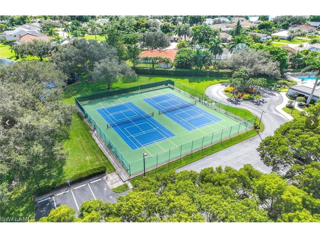 912 Belville Boulevard Naples FL 34104 225077819 image43