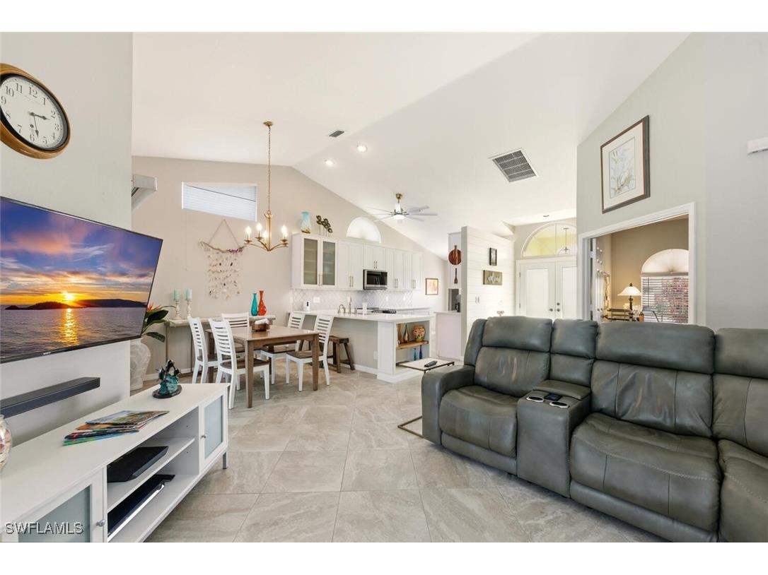 912 Belville Boulevard Naples FL 34104 225077819 image6