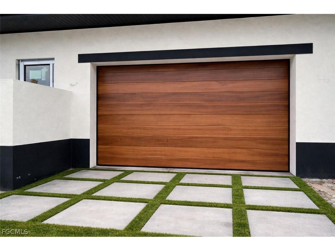 912 Cleveland Avenue Lehigh Acres FL 33972 2026013498 image10