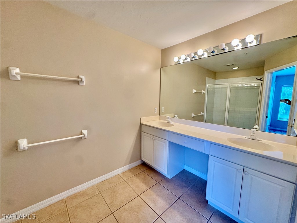 912 Hampton Circle #92 Naples FL 34105 225074258 image12