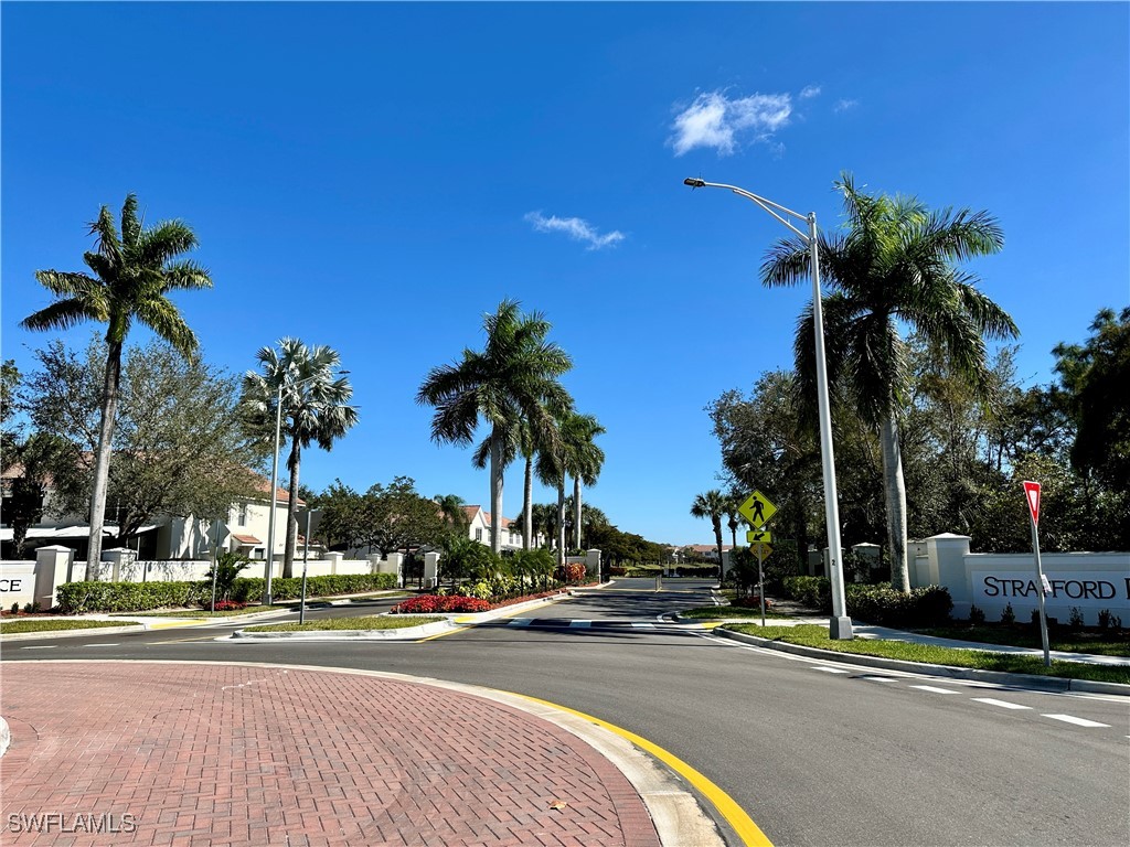 912 Hampton Circle #92 Naples FL 34105 225074258 image23