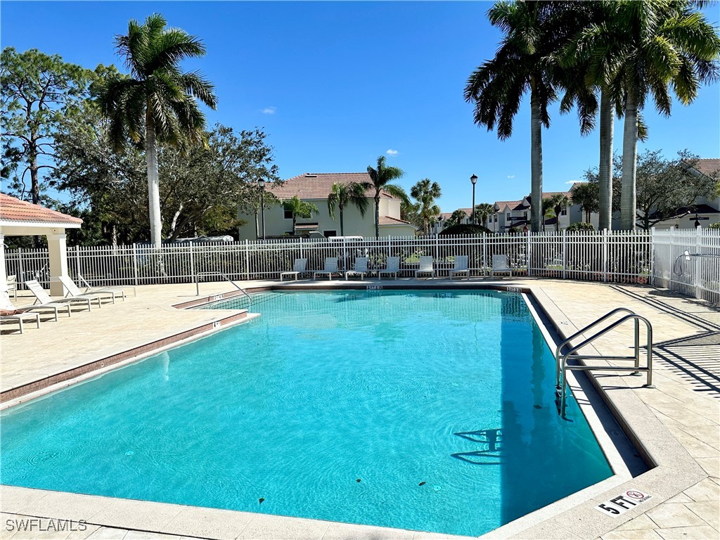 912 Hampton Circle #92 Naples FL 34105 225074258 image28