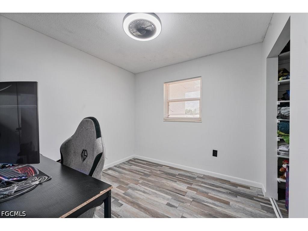 912 Hibiscus Lane North Fort Myers FL 33903 2026022540 image11