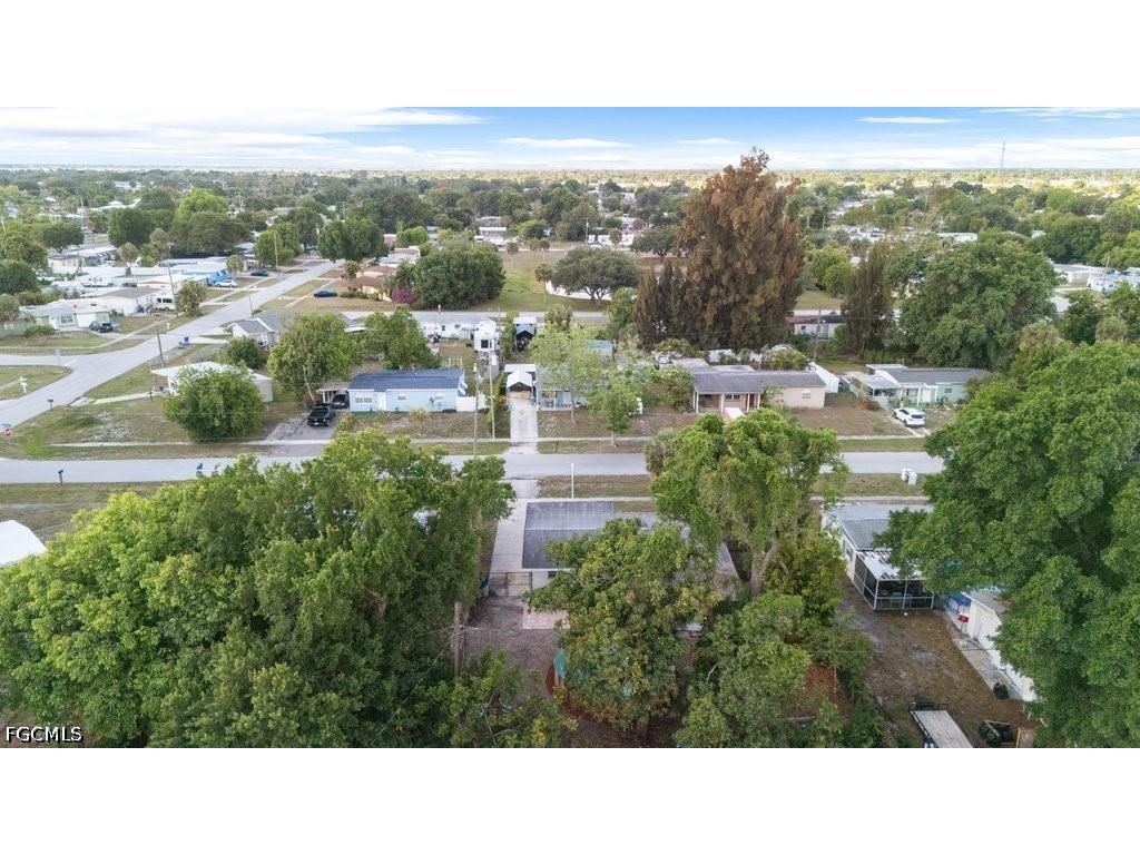 912 Hibiscus Lane North Fort Myers FL 33903 2026022540 image21