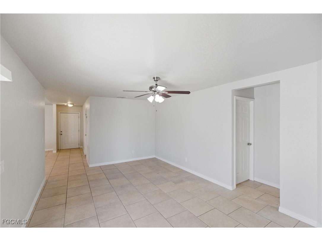 912 Lincoln Avenue Lehigh Acres FL 33972 2025016107 image10