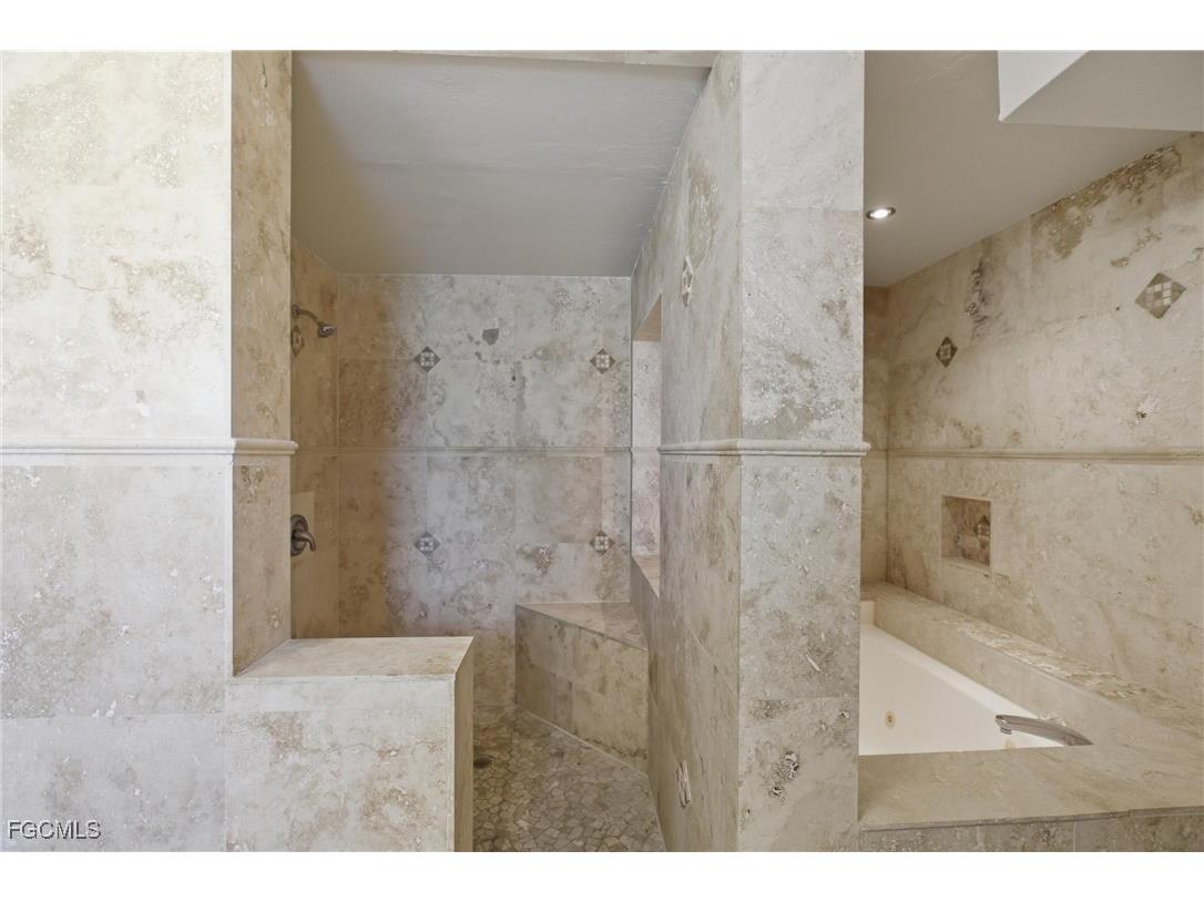 912 Lincoln Avenue Lehigh Acres FL 33972 2025016107 image17