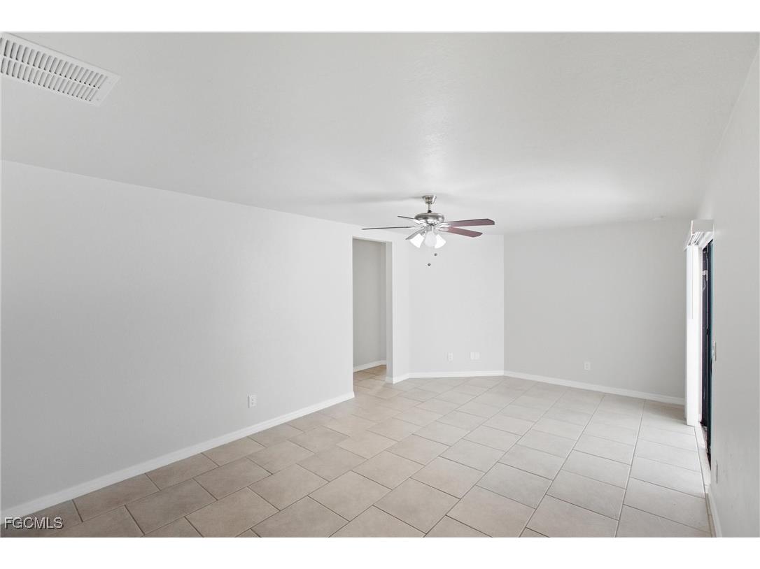 912 Lincoln Avenue Lehigh Acres FL 33972 2025016107 image7