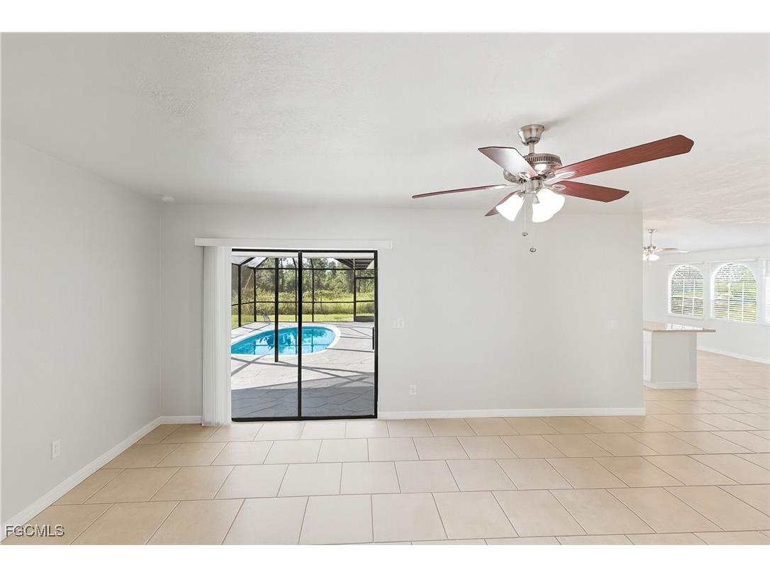 912 Lincoln Avenue Lehigh Acres FL 33972 2025016107 image9