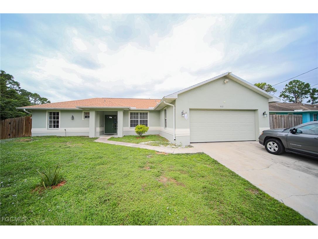 912 Maywood Avenue S Lehigh Acres FL 33974 2025012758 image1
