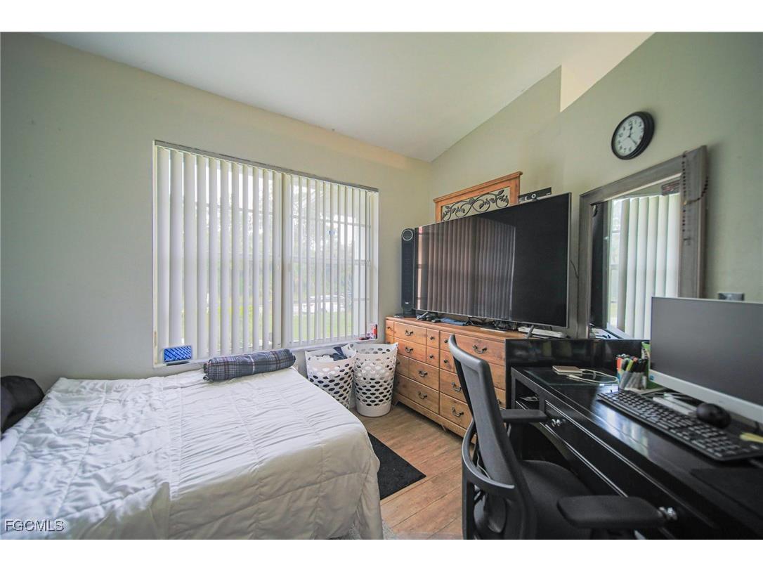 912 Maywood Avenue S Lehigh Acres FL 33974 2025012758 image17