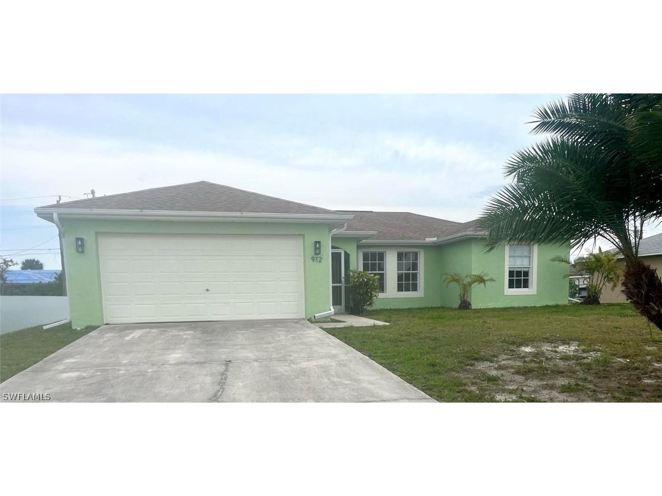912 NE 10th Lane Cape Coral FL 33909 224026528 image1