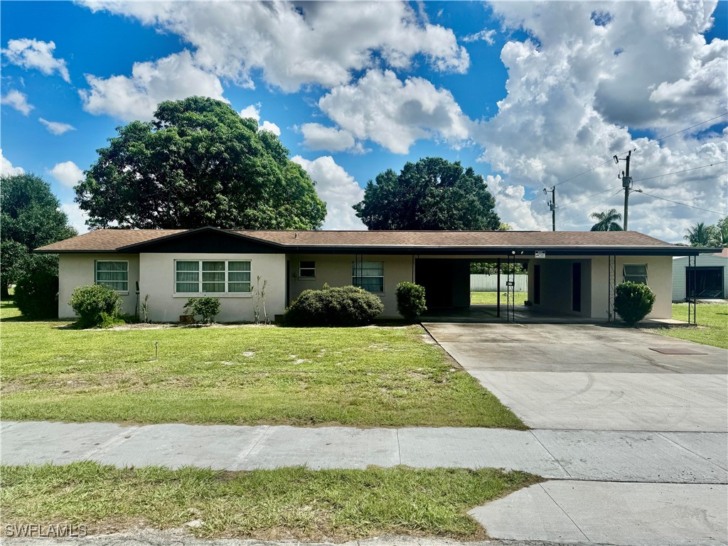 912 Okeechobee Street Immokalee FL 34142 225072193 image1