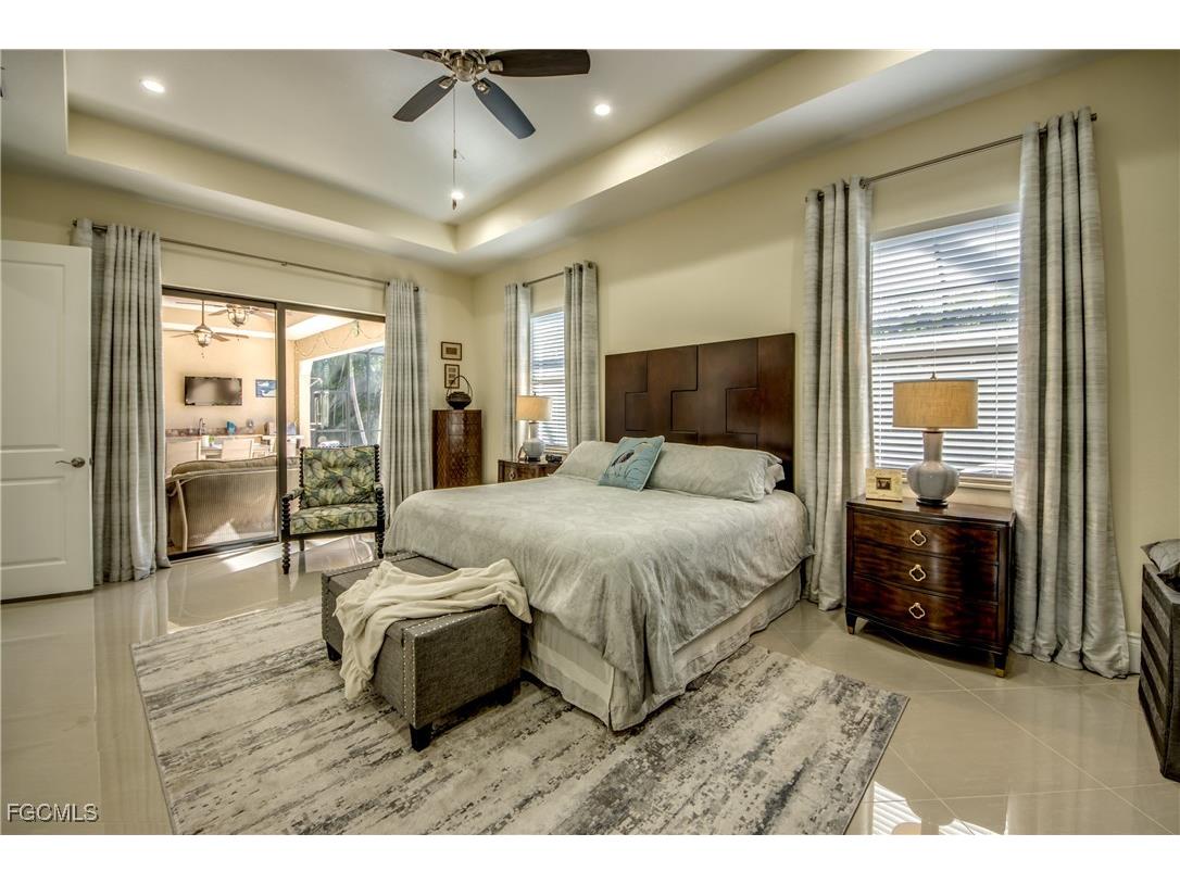 912 Palmetto Pointe Circle Cape Coral FL 33991 2025021736 image21