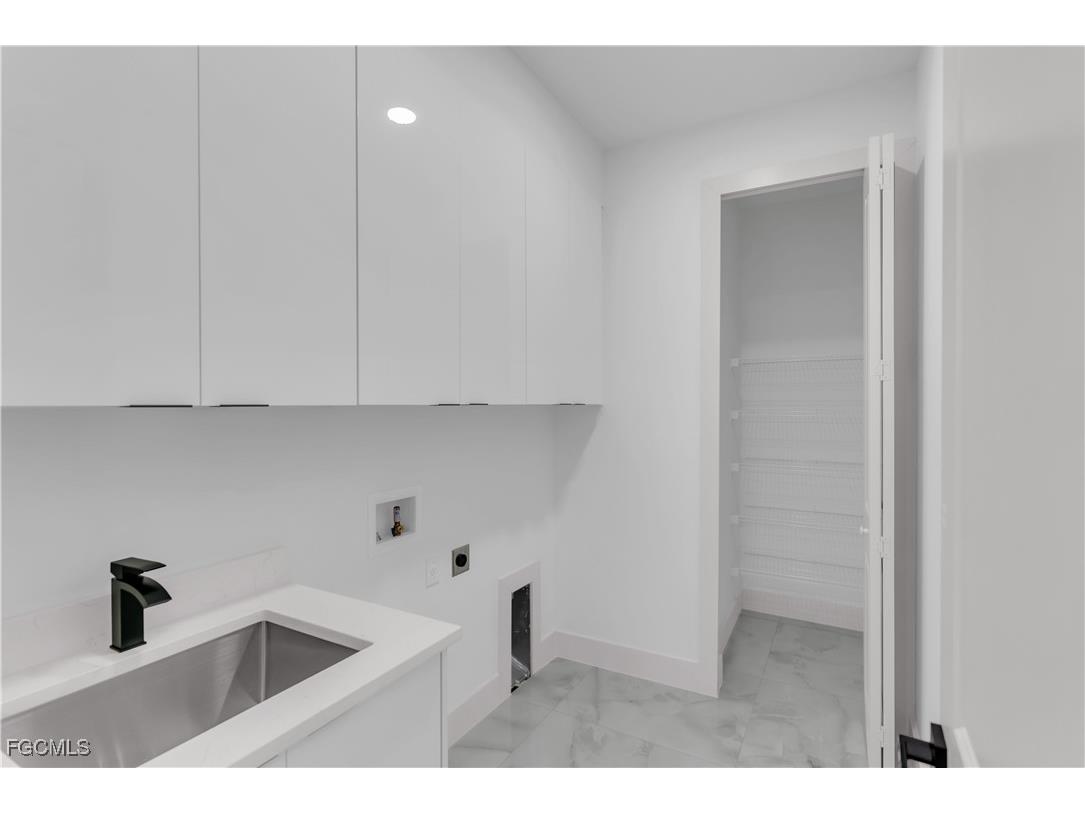 912 Pine Avenue Lehigh Acres FL 33972 2025007722 image12