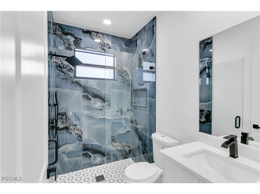 912 Pine Avenue Lehigh Acres FL 33972 2025007722 image19