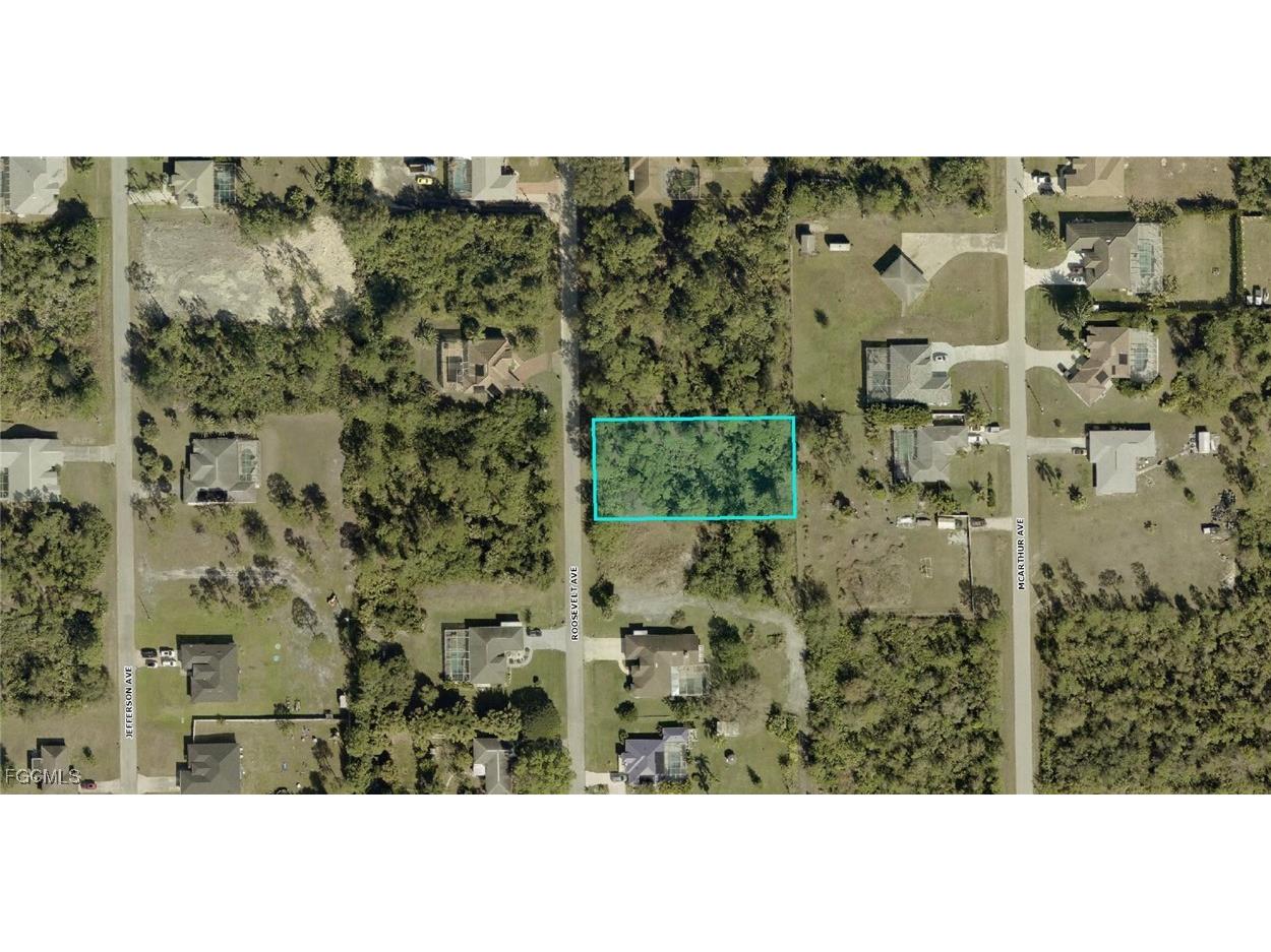 912 Roosevelt Avenue Lehigh Acres FL 33936 2025010068 image2