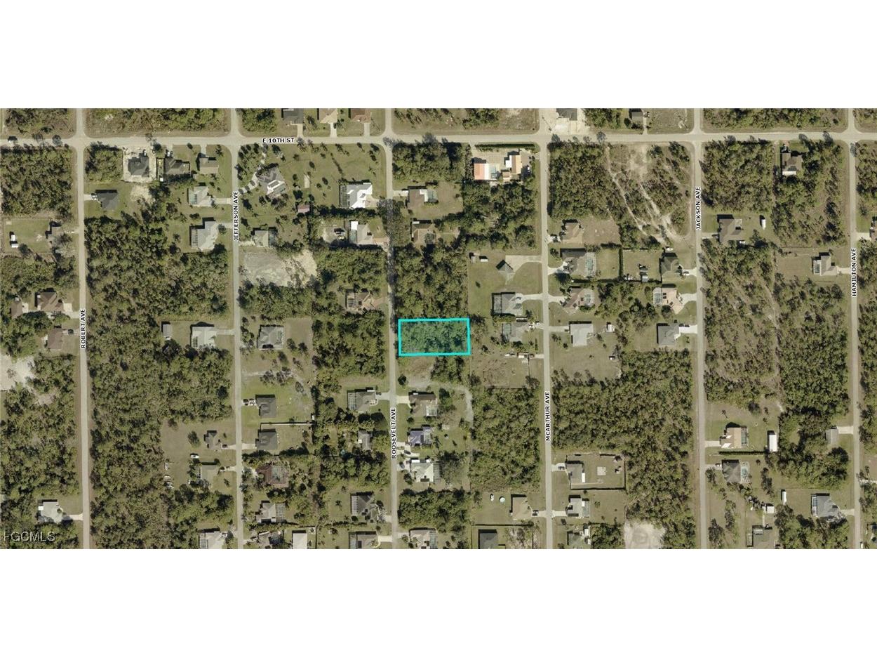 912 Roosevelt Avenue Lehigh Acres FL 33936 2025010068 image3