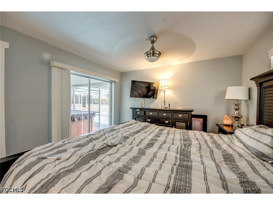 912 SE 24th Avenue #A Cape Coral FL 33990 2026015571 image9