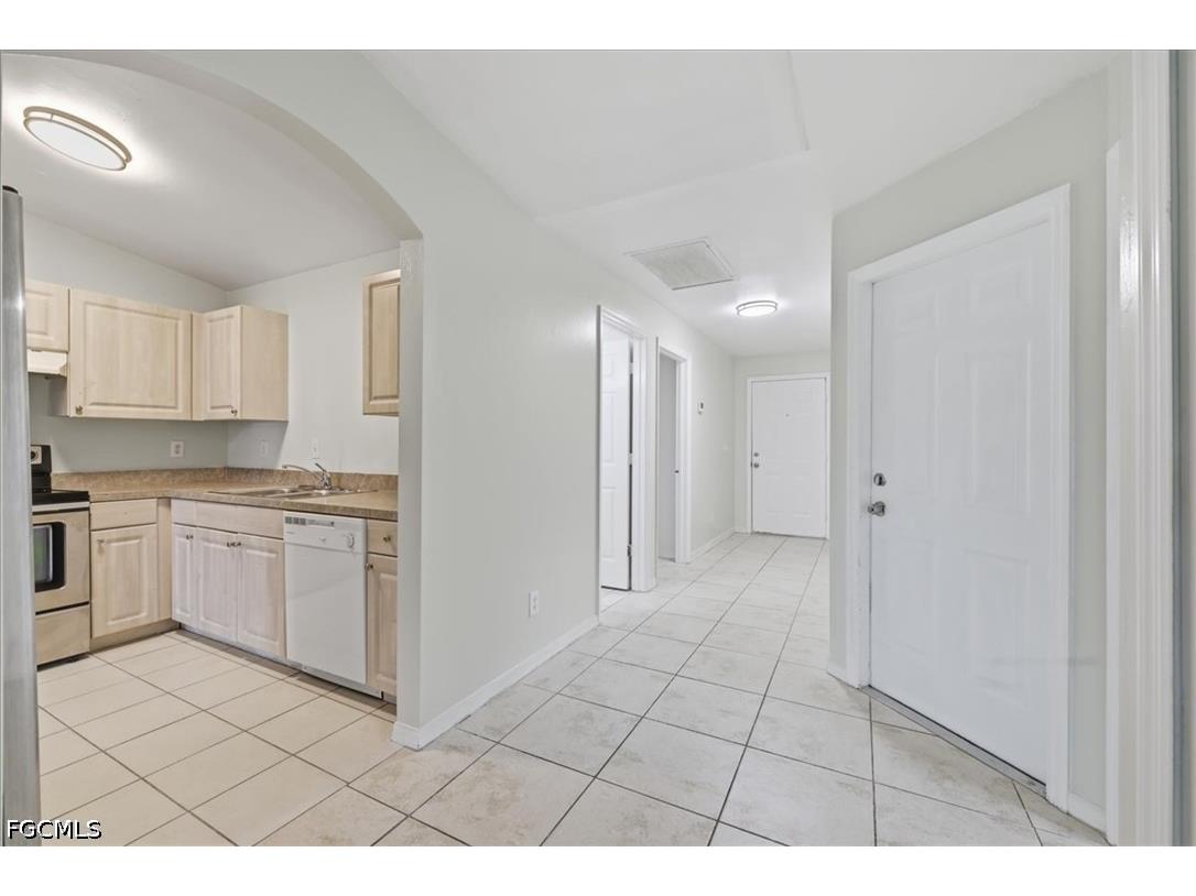 912 SE 6th Court Cape Coral FL 33990 2026029744 image12