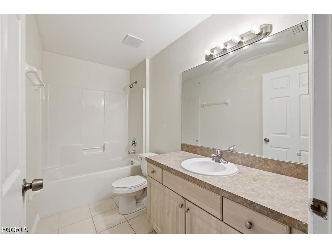 912 SE 6th Court Cape Coral FL 33990 2026029744 image35
