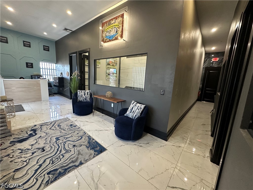 912 SE 8th Place Cape Coral FL 33990 2026019336 image3
