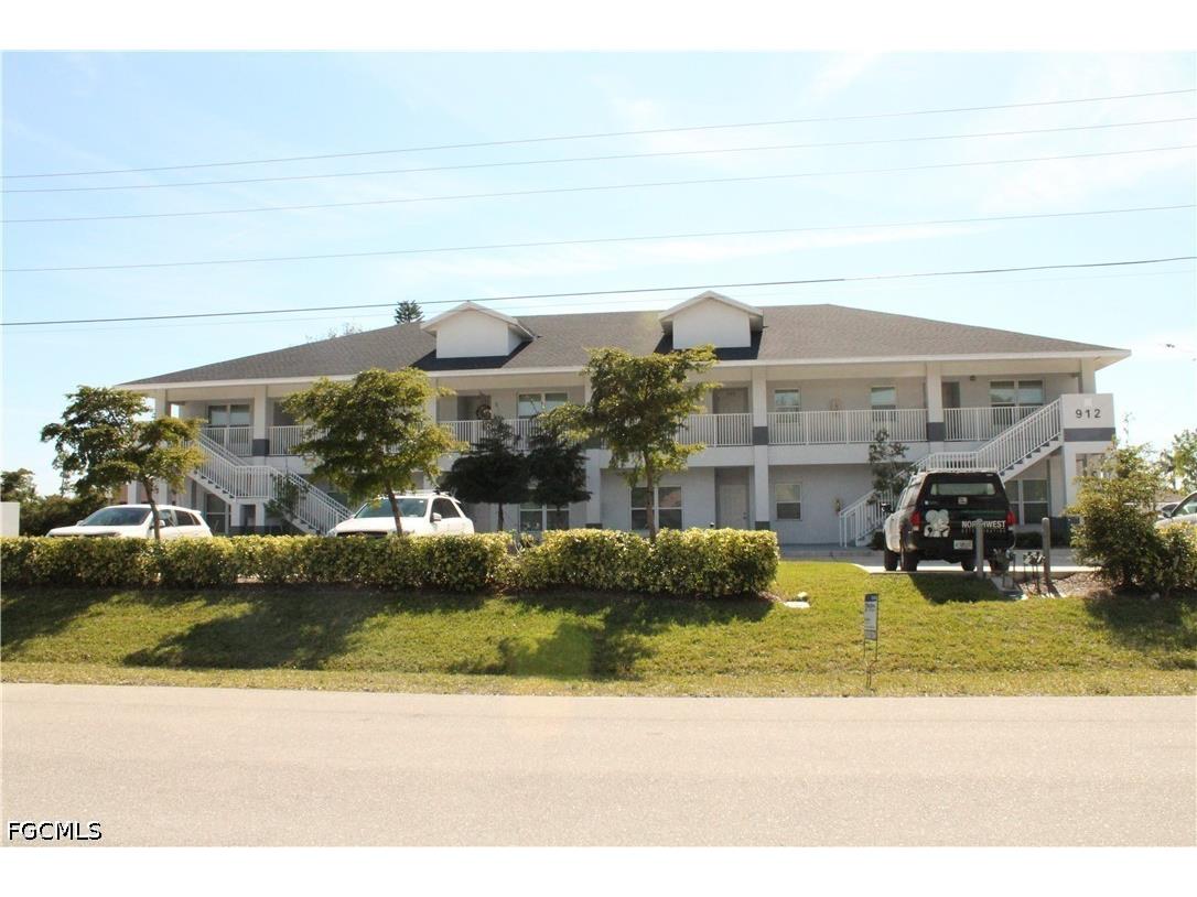 912 SW 39th Terrace #104 Cape Coral FL 33914 2026016493 image1