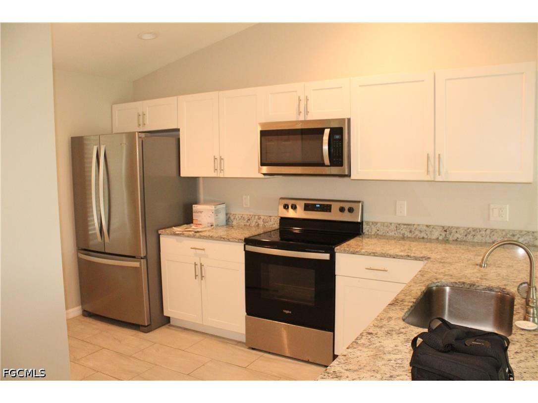 912 SW 39th Terrace #104 Cape Coral FL 33914 2026016493 image3