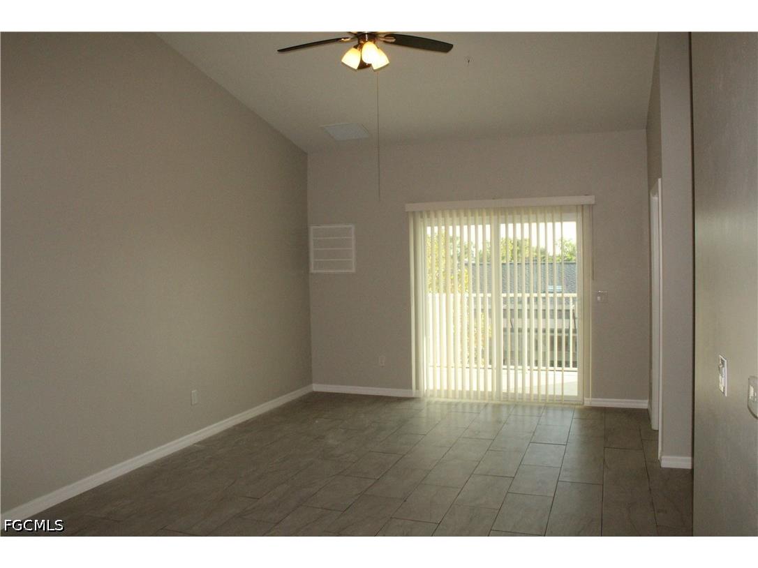 912 SW 39th Terrace #104 Cape Coral FL 33914 2026016493 image4