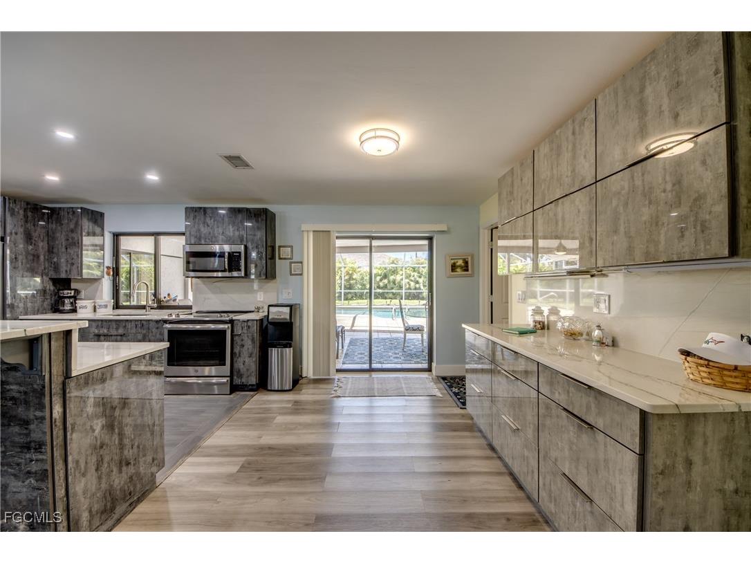 912 SW 54th Lane Cape Coral FL 33914 2025002812 image6