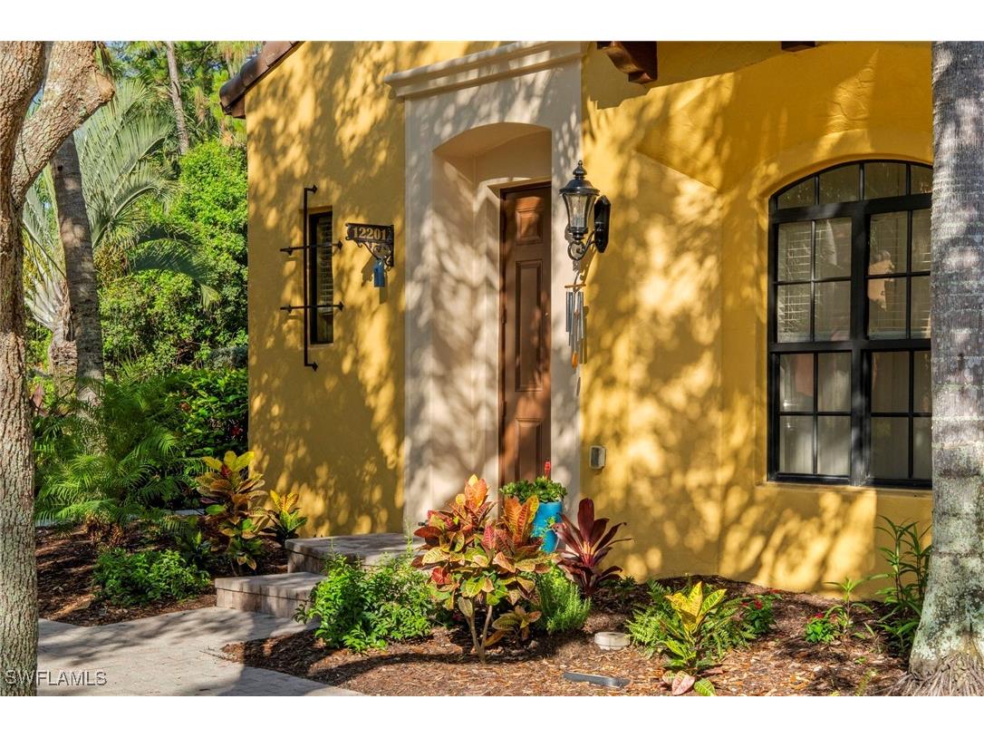 9121 Chula Vista Street #12201 Naples FL 34113 225059048 image1