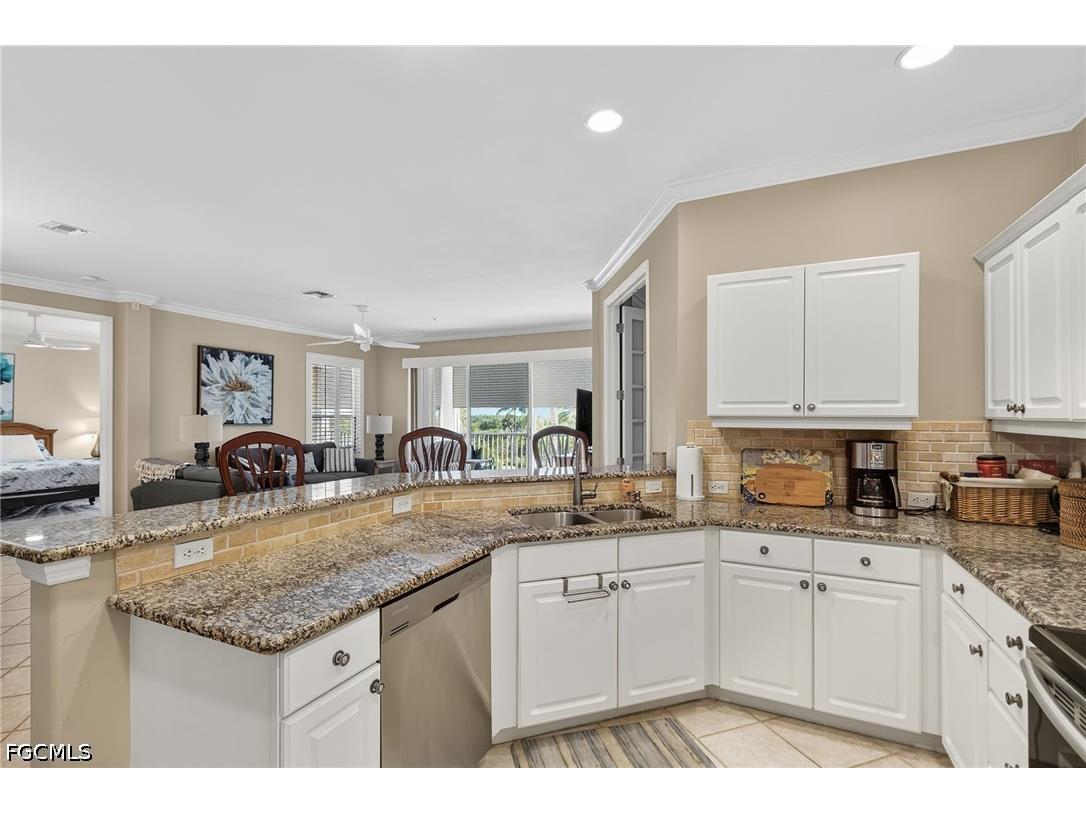 9121 Southmont Cove #102 Fort Myers FL 33908 2026017705 image12