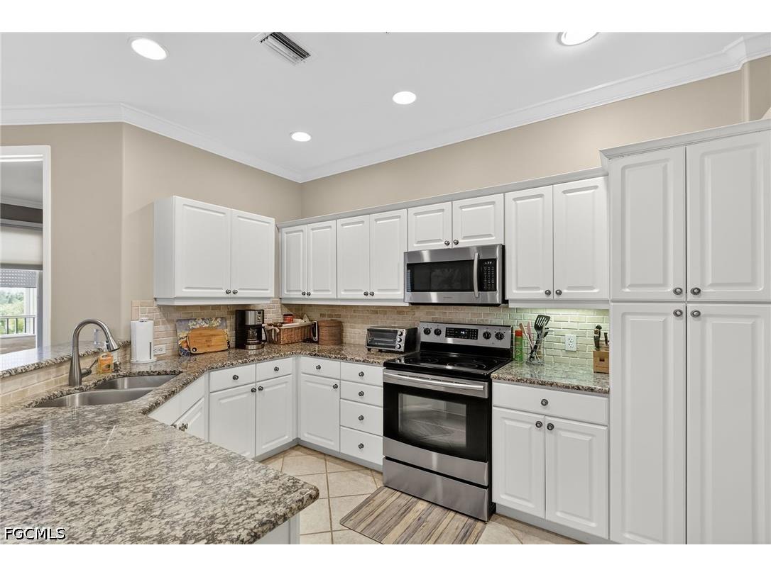 9121 Southmont Cove #102 Fort Myers FL 33908 2026017705 image2